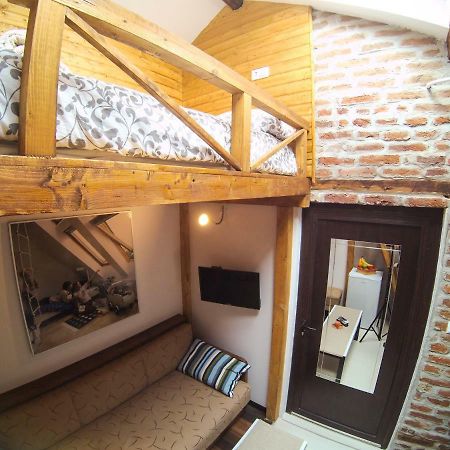 Vitosha Blvd - Attic Studio Sofia Exterior foto